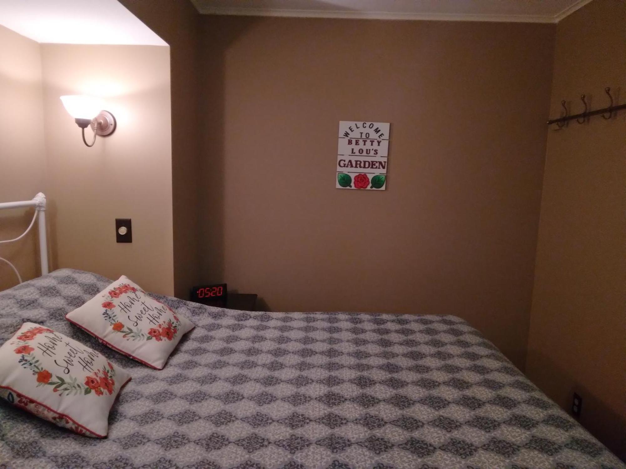 Bed and Breakfast Betty Lous Garden Нэшвилл Экстерьер фото